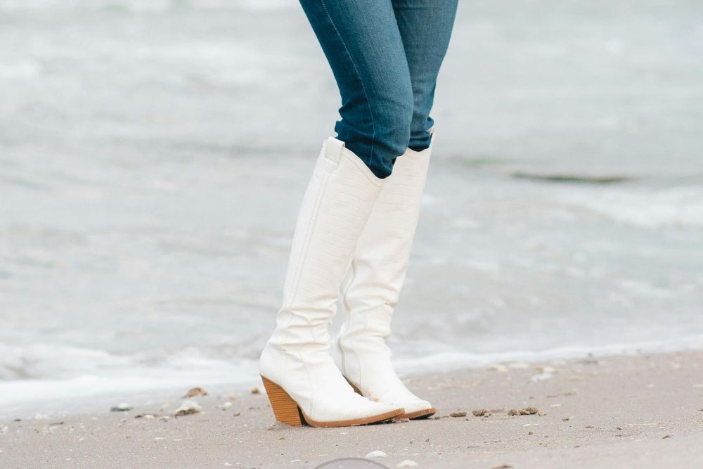 botas blancas adecuadas
