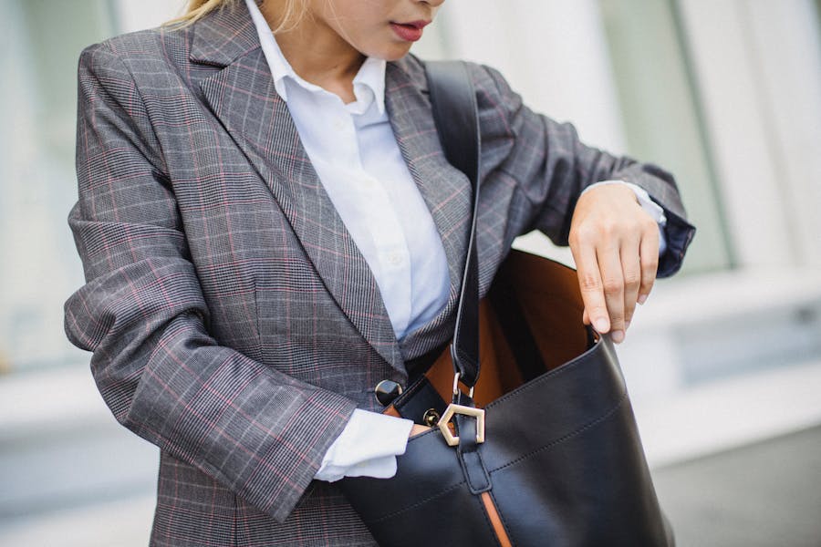 tipos de bolsos para oficina estudio y salidas ca interna Imagen de Tipos de bolsos para oficina, estudio y salidas casuales