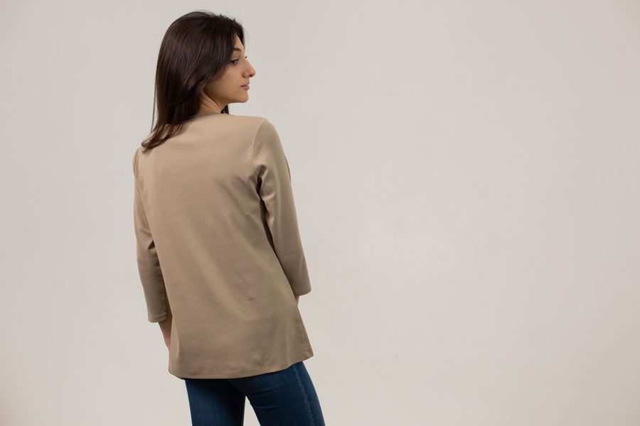 coordinacion casual camiseta jeans 2 Coordinación casual con camiseta y jeans