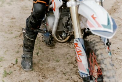 Botas de moto: cómo elegir protección real sin sacrificar comodidad