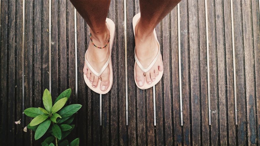 chanclas ajuste pies humanos 1 Chanclas y ajuste en pies humanos