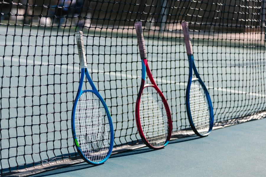Raquetas de tenis de grafito y aluminio