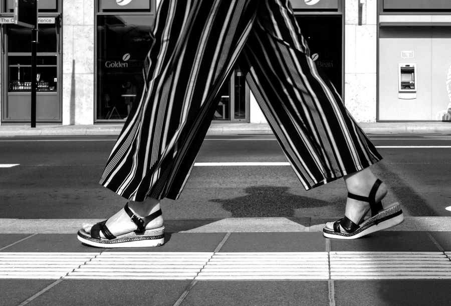 Sandalias para caminata urbana diaria